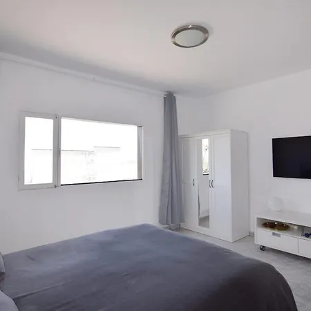 Casa Famara Дом отдыха Тегисе